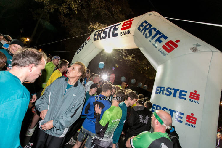 Erste Bank Vienna night run 2013, Startbereich, L&auml;ufer