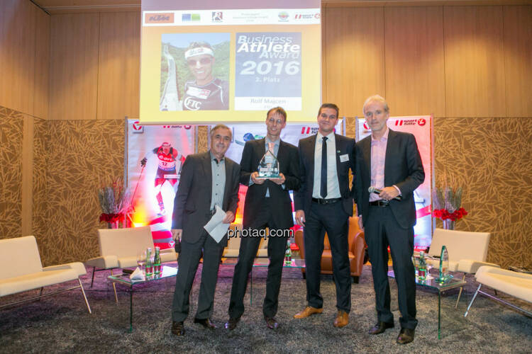 Hans Huber, Rolf Majcen (FTC, 2. Platz Business Athlete Award 2016), Lukas Scherzenlehner (Cleen Energy), Christian Drastil (BSN)